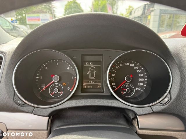 Volkswagen Golf 1.6 TDI DPF BlueMotion - 13