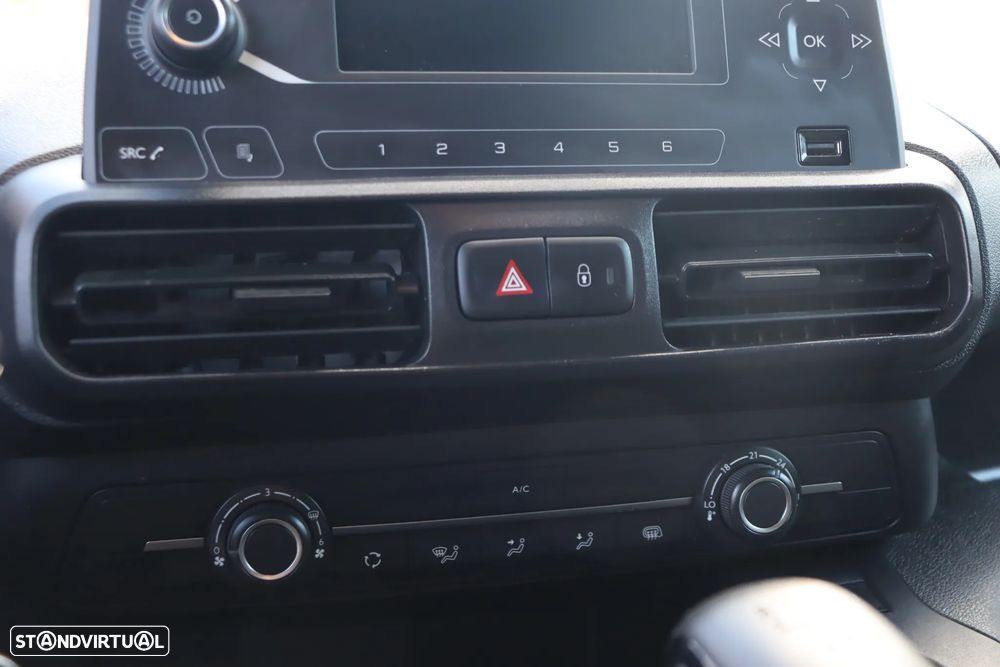 Peugeot Partner BlueHDi 100 L2 EHZ Cabine Dupla - 12