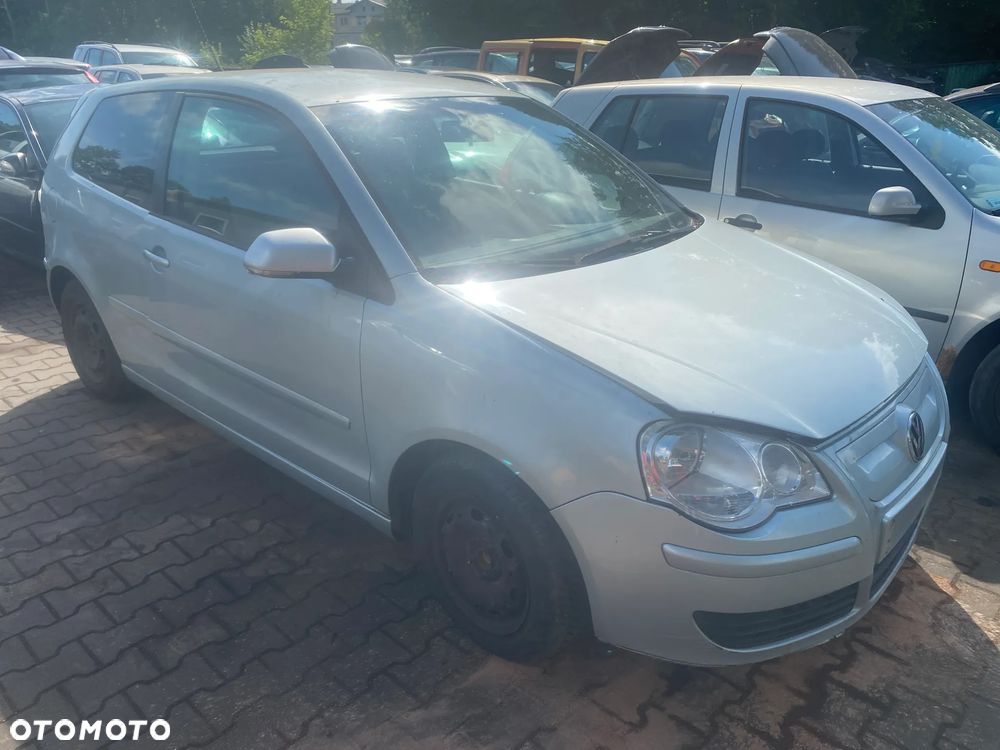 VW  Polo NA CZĘŚCI - 2