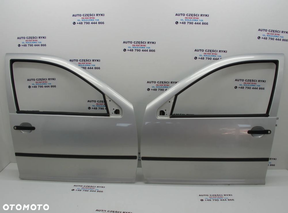 VW Golf 4 IV Drzwi prawe lewe przód LB7Z