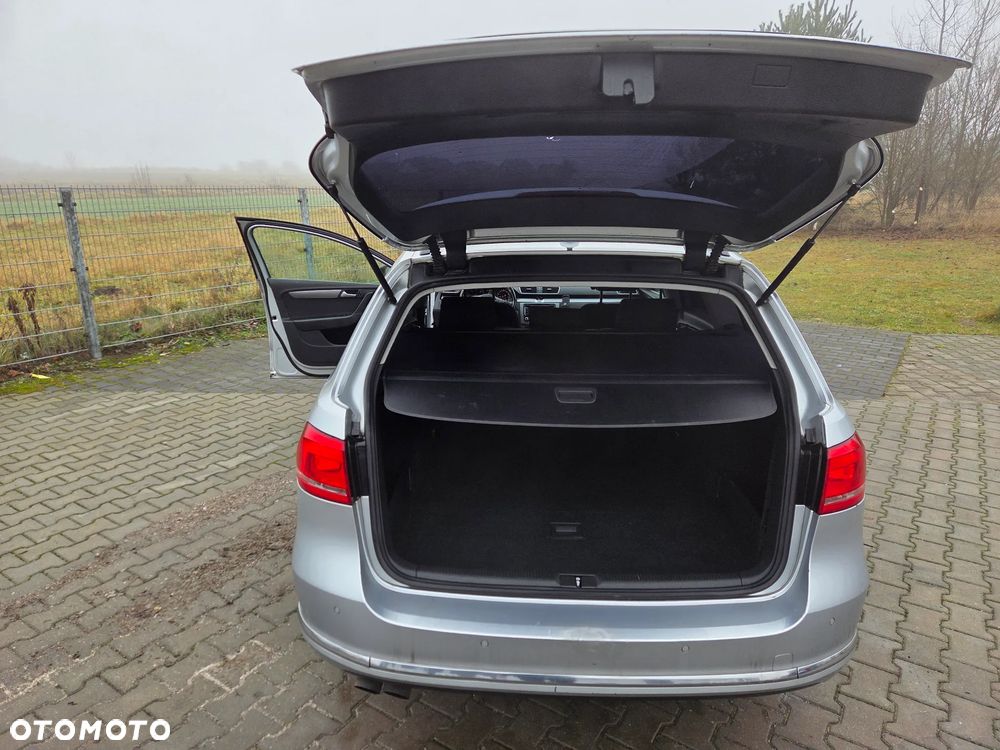 Volkswagen Passat ver-2-0-tdi-trendline-dsg - 10