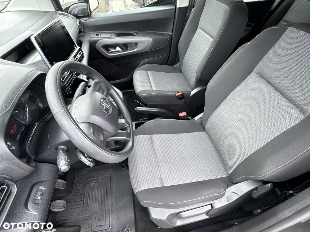 Toyota Proace City Verso Long 1.5 D-4D Business - 12