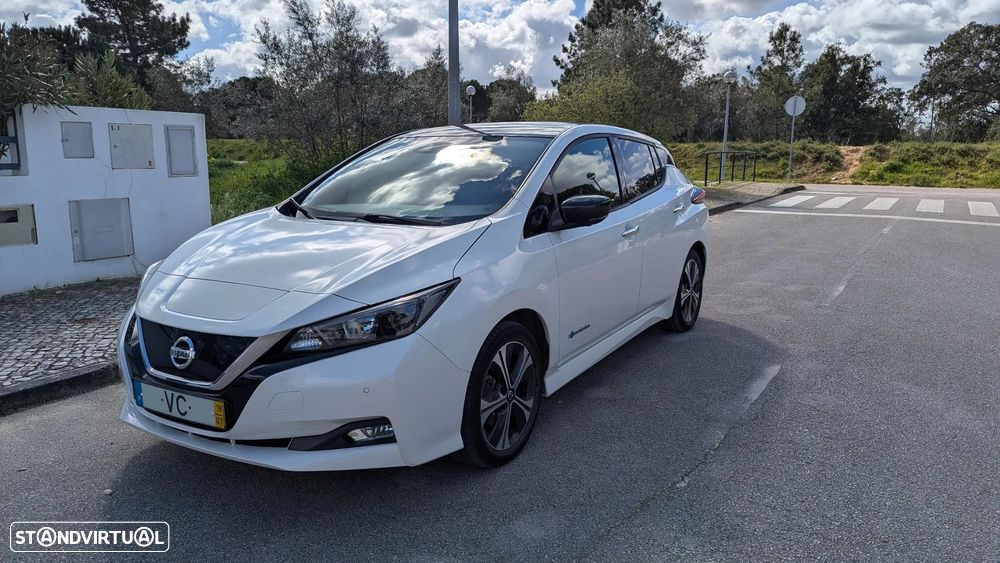 Nissan Leaf N-Connecta - 1
