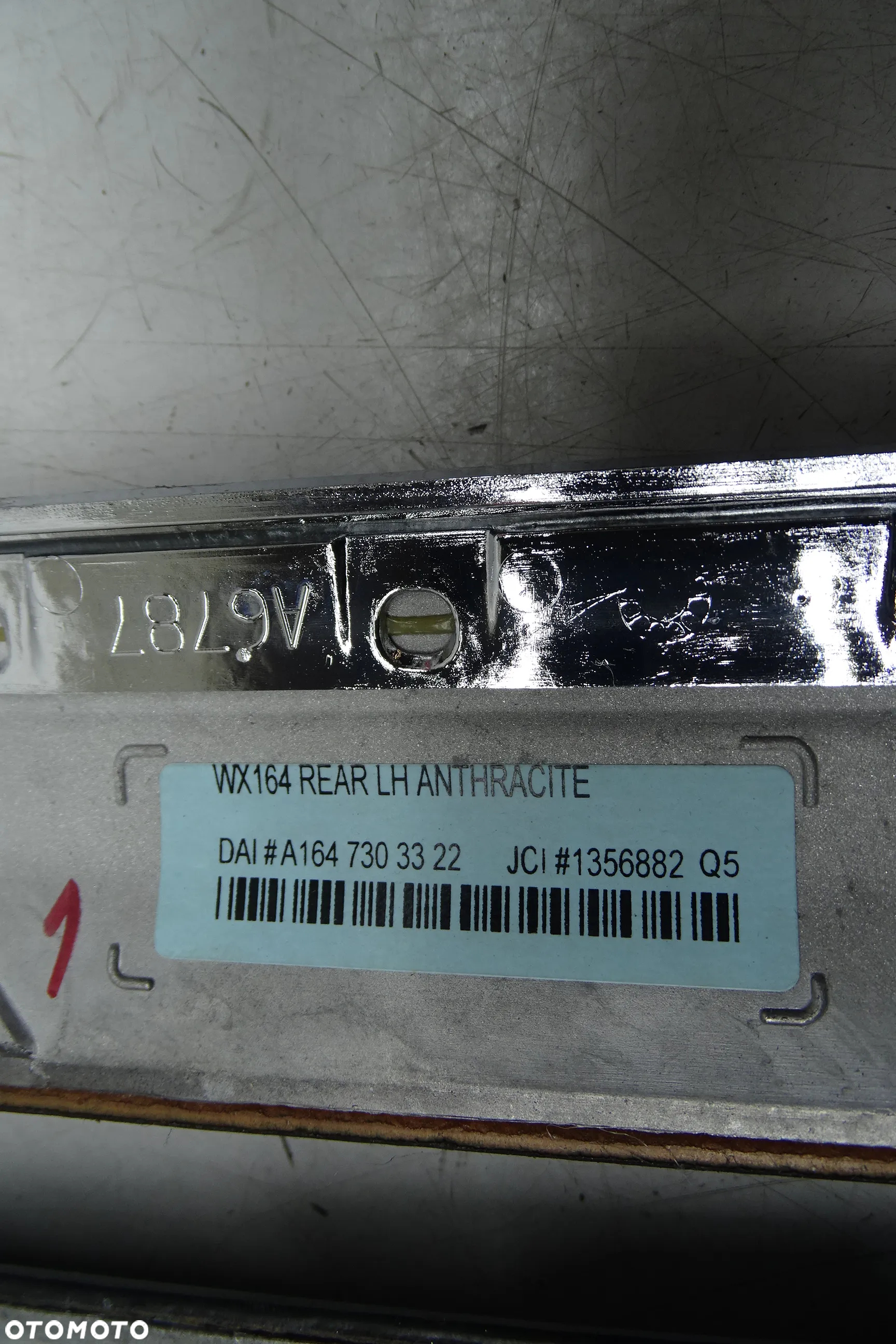 Mercedes ML W164 Lift Listwa Listwy Dekor wewnetrzny drzwi komplet 1647303100 1647303200 1647303300 1647303400 - 6