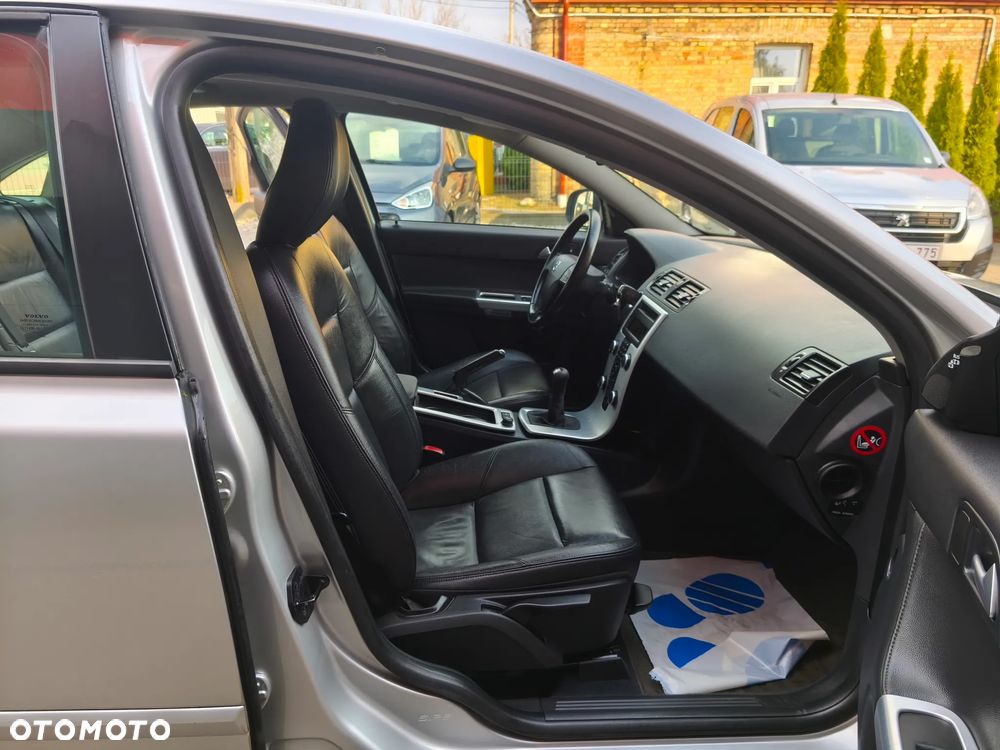 Volvo S40 D2 DRIVe Momentum Start-Stop - 7