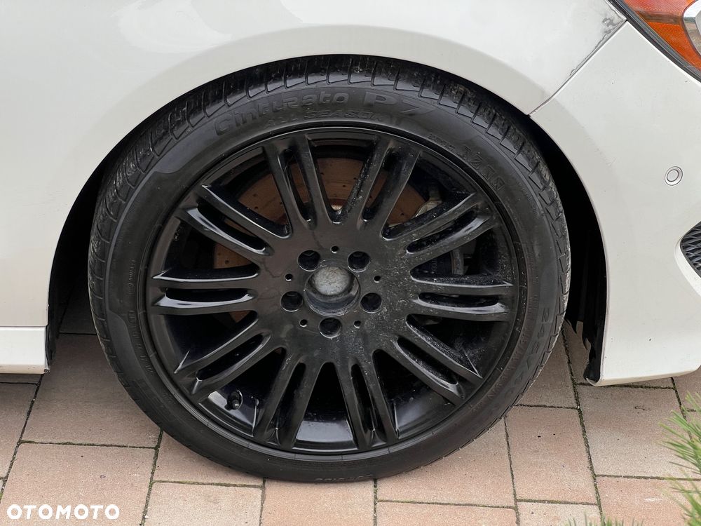Mercedes-Benz CLA 250 4Matic 7G-DCT AMG Line - 5