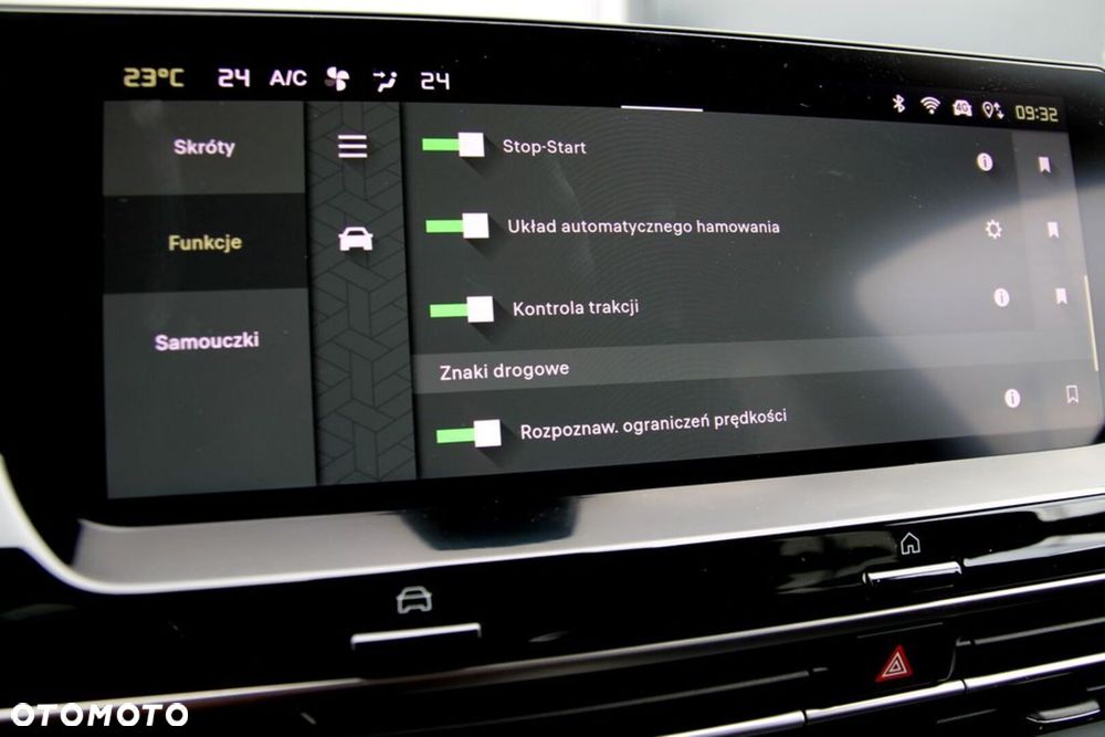 Citroën C5X 1.2 PureTech Plus EAT8 - 27