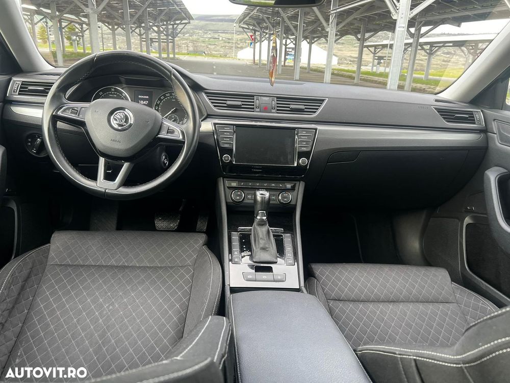 Skoda Superb 2.0 TDI DSG Style - 21