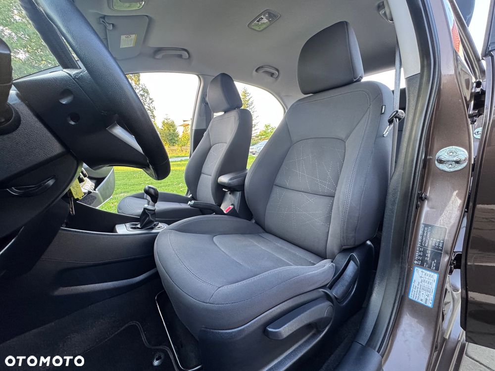 Kia Rio - 23