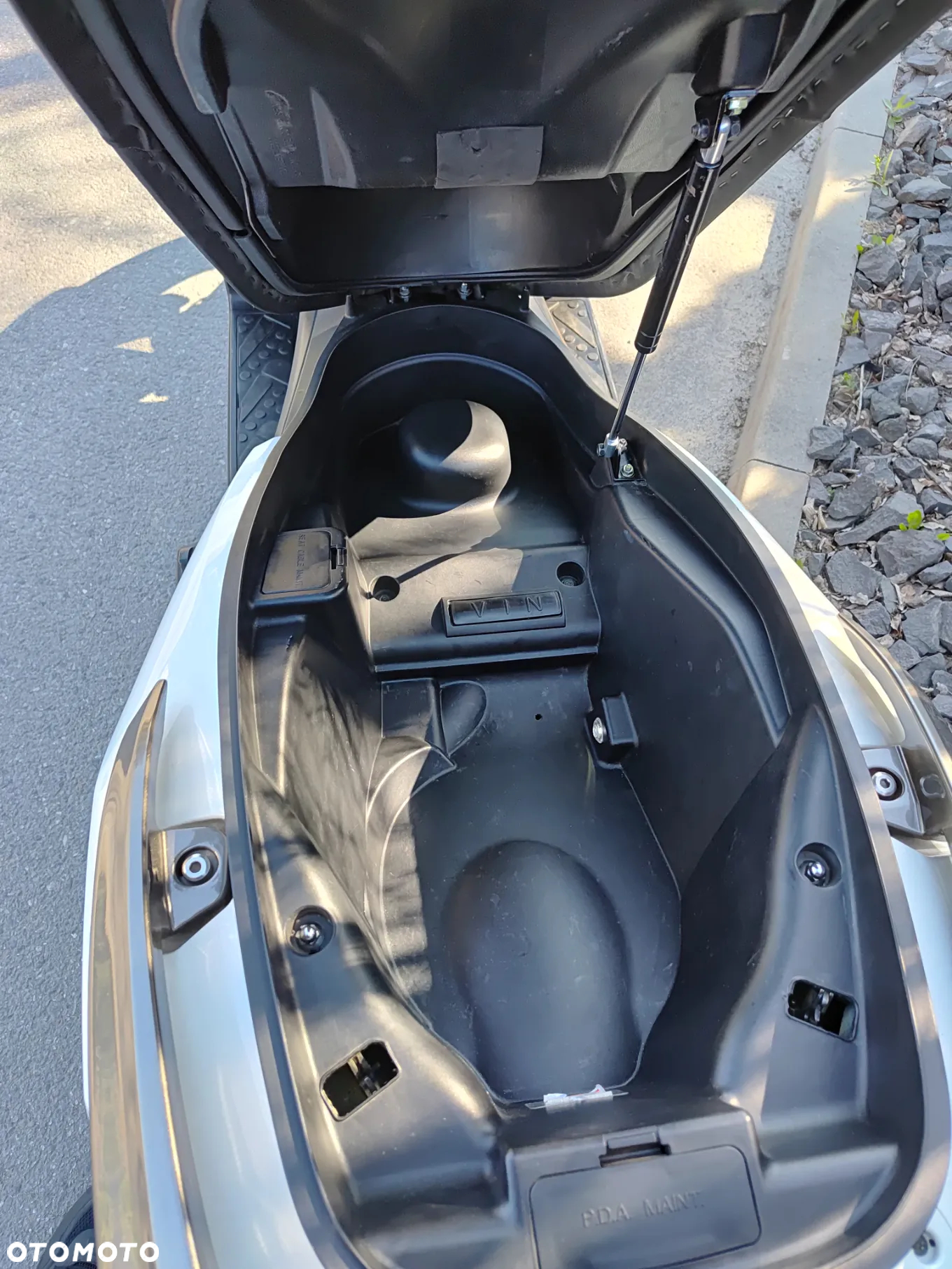 Kymco Downtown - 9