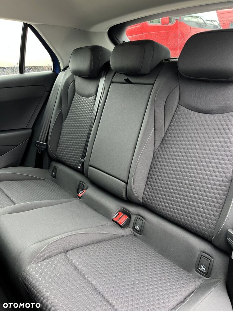 Volkswagen T-Roc 1.5 eTSI Life DSG - 24
