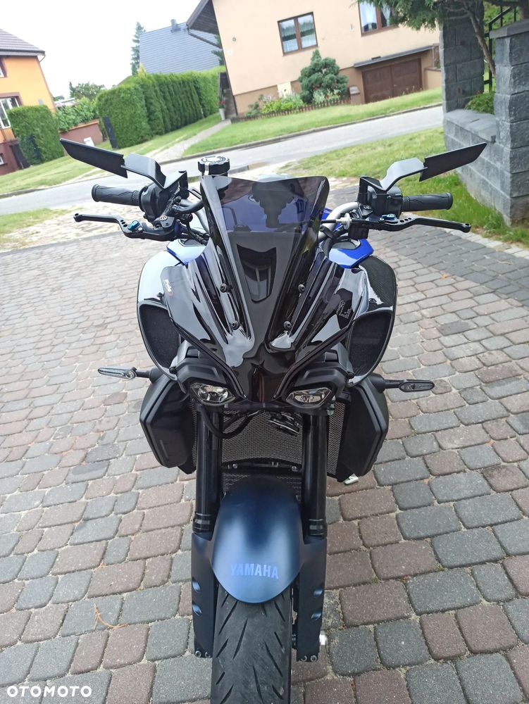 Yamaha MT - 2