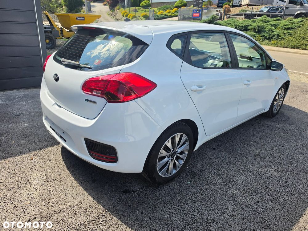 Kia Ceed 1.0 T-GDI ISG Platinum Edition - 9