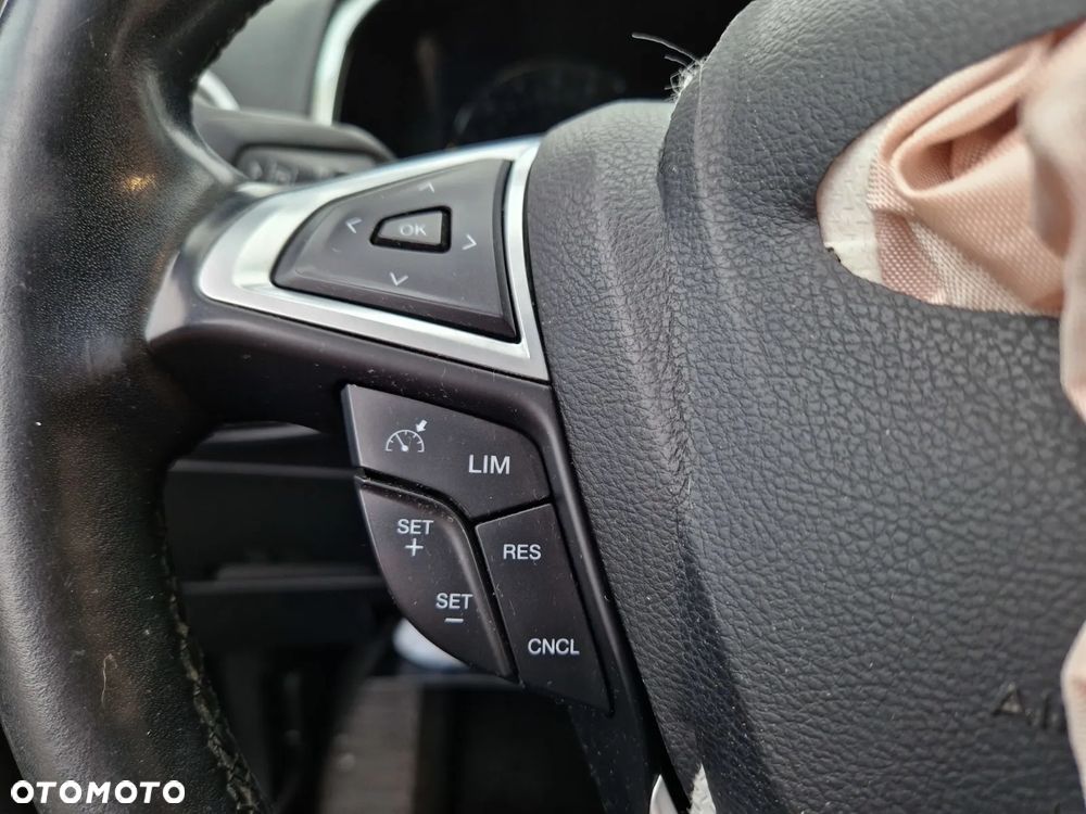 Ford S-Max 2.0 TDCi 4WD Titanium PowerShift - 22