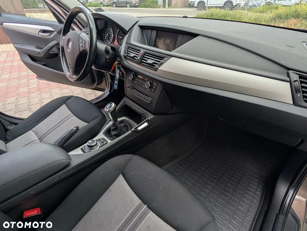 BMW X1 - 28