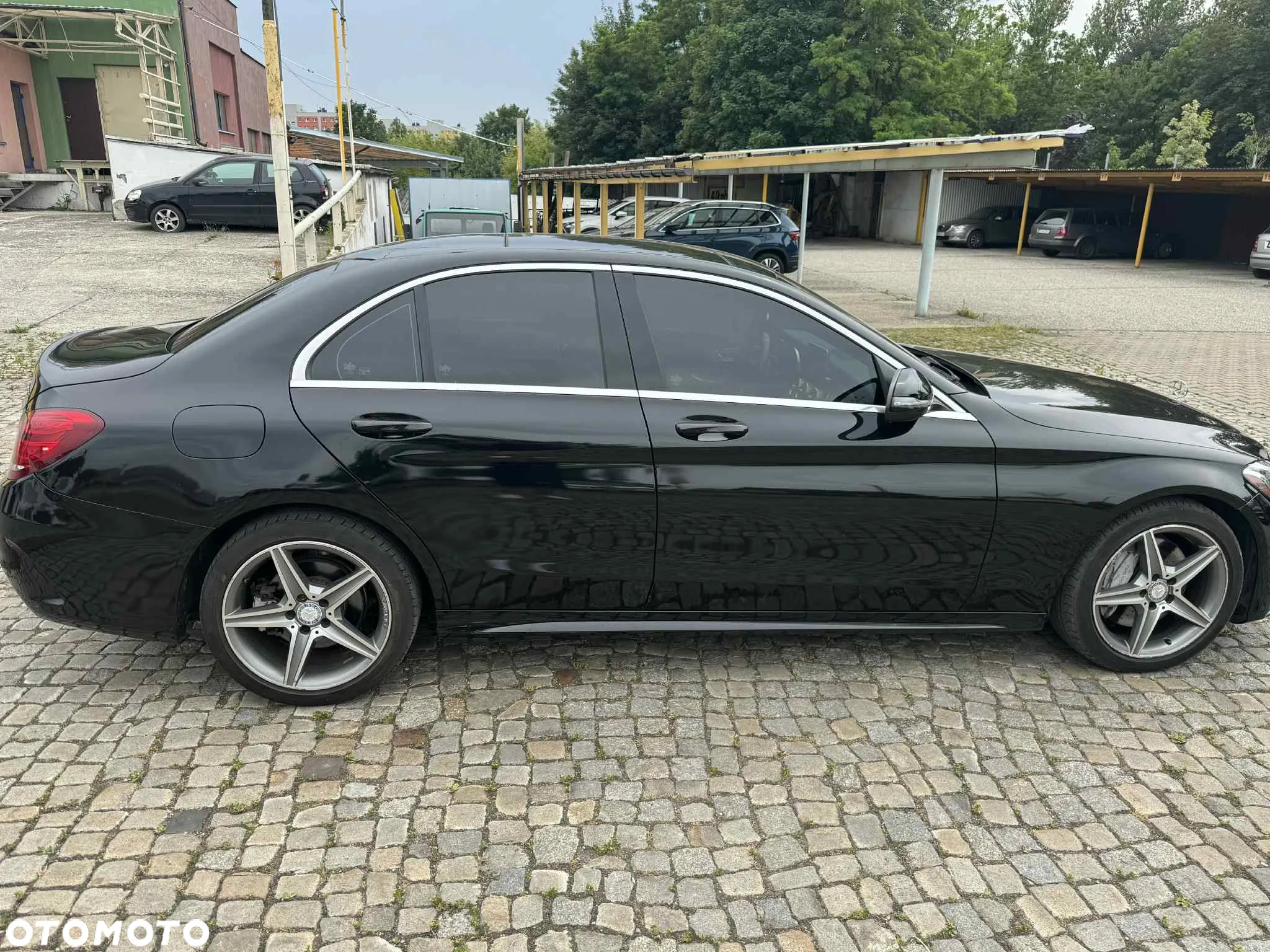 Mercedes-Benz Klasa C 300 4Matic 9G-TRONIC AMG Line - 4