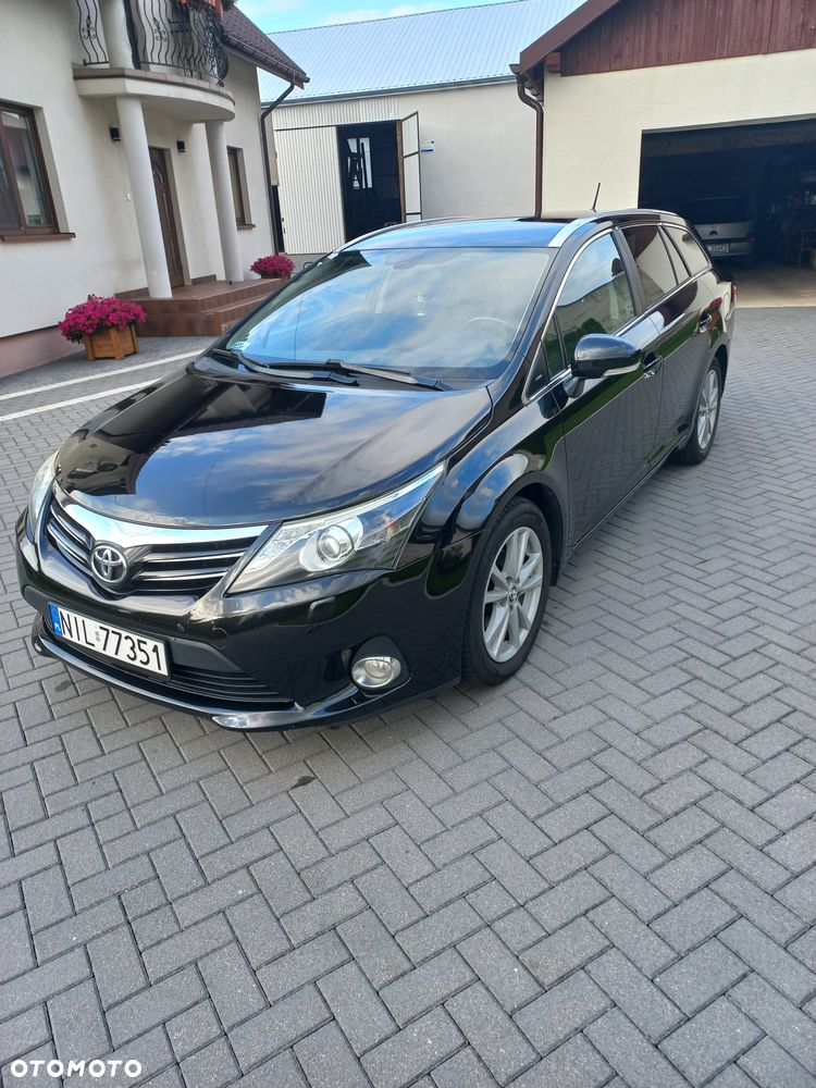 Toyota Avensis 2.0 D-4D - 1