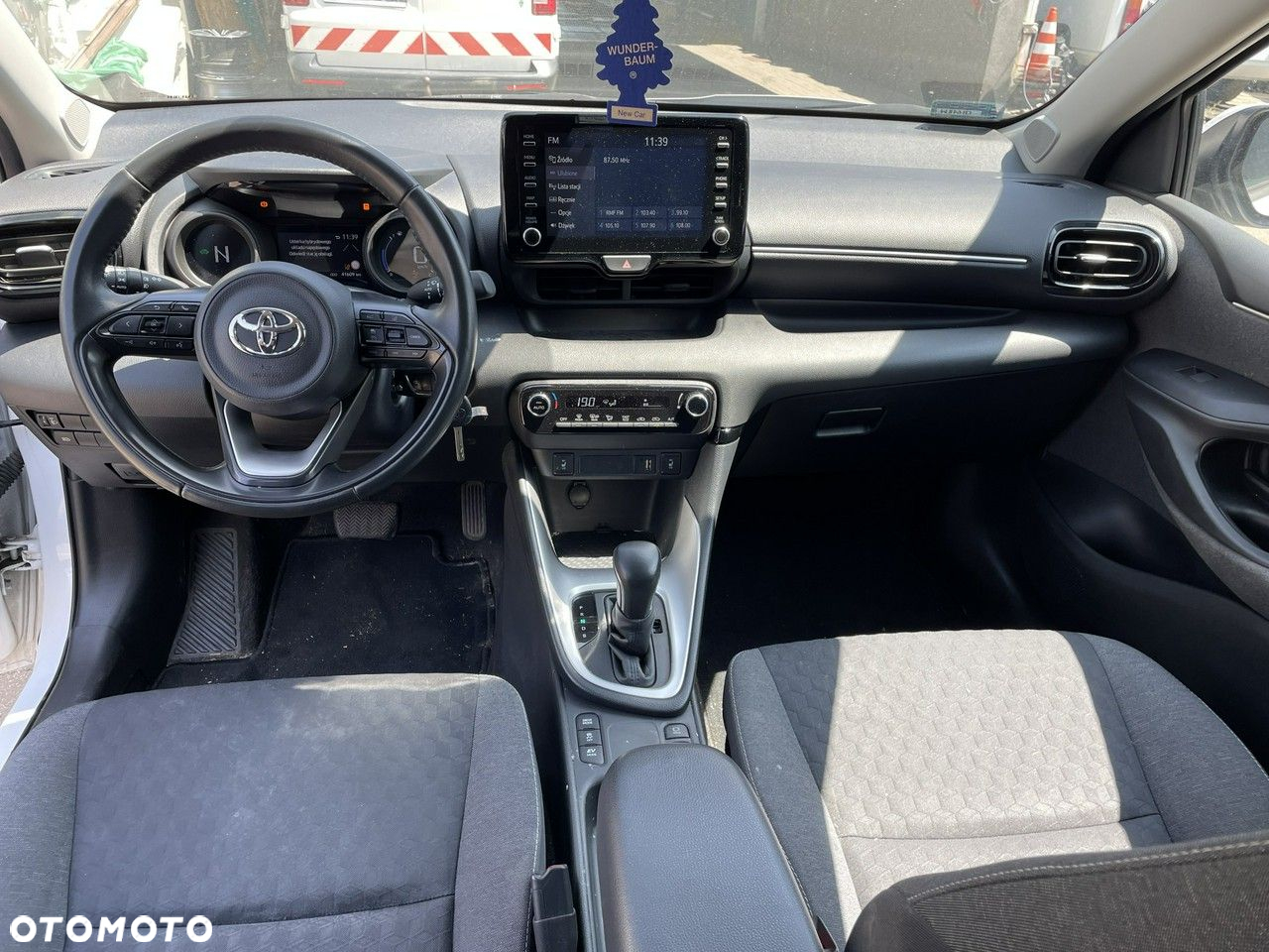 Toyota Yaris - 17