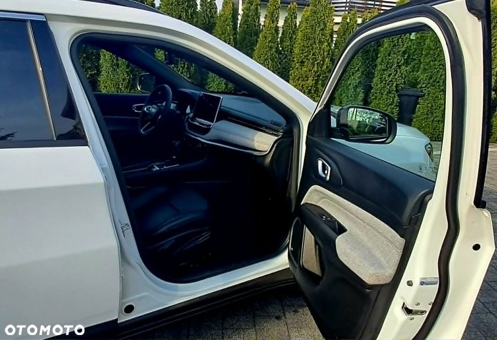 Jeep Compass - 10