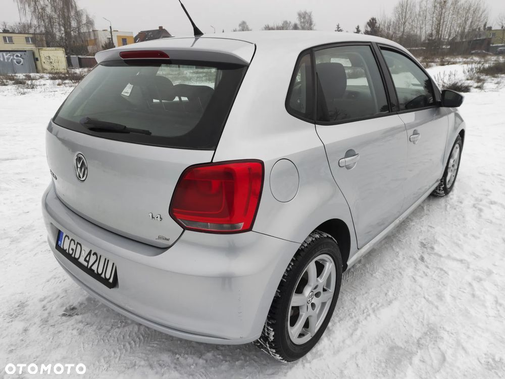 Volkswagen Polo 1.4 16V Trendline - 5