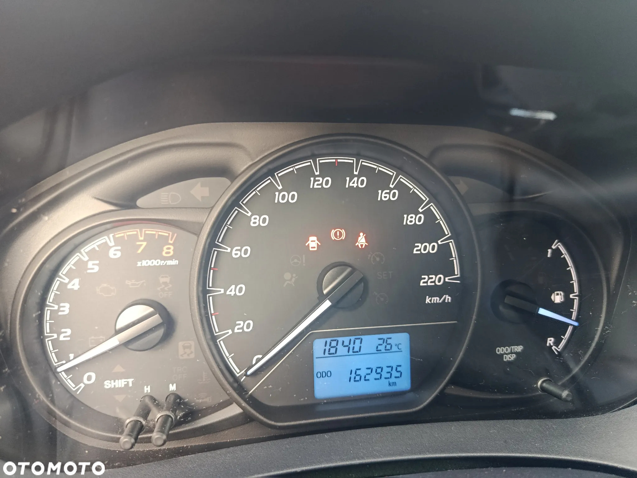 Toyota Yaris 1.0 Active - 11
