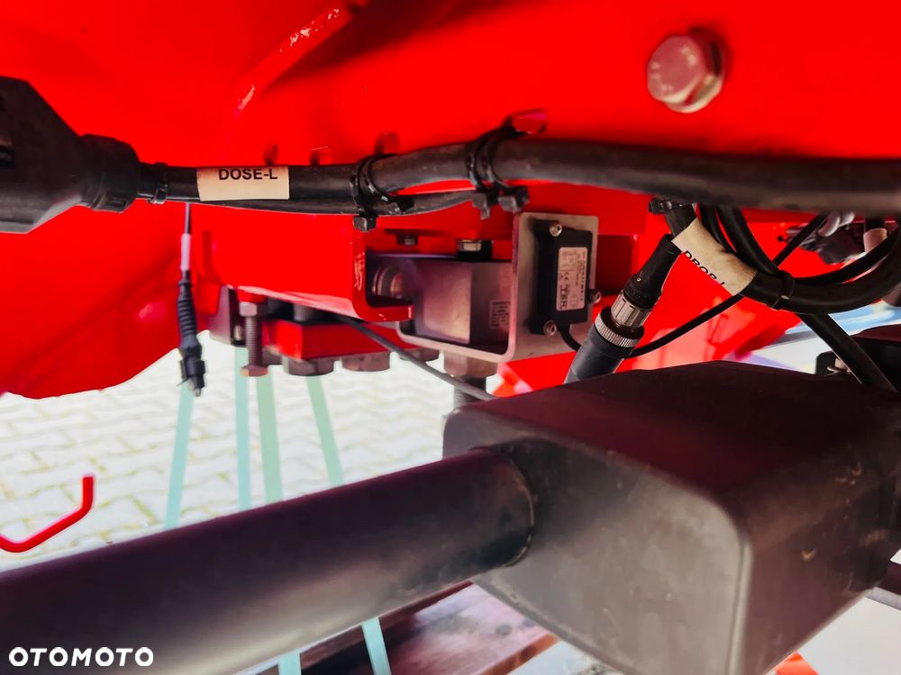 Maschio Gaspardo PRIMO EW 213 ISOTRONIC Rozsiewacz z wagą i GPS - 18