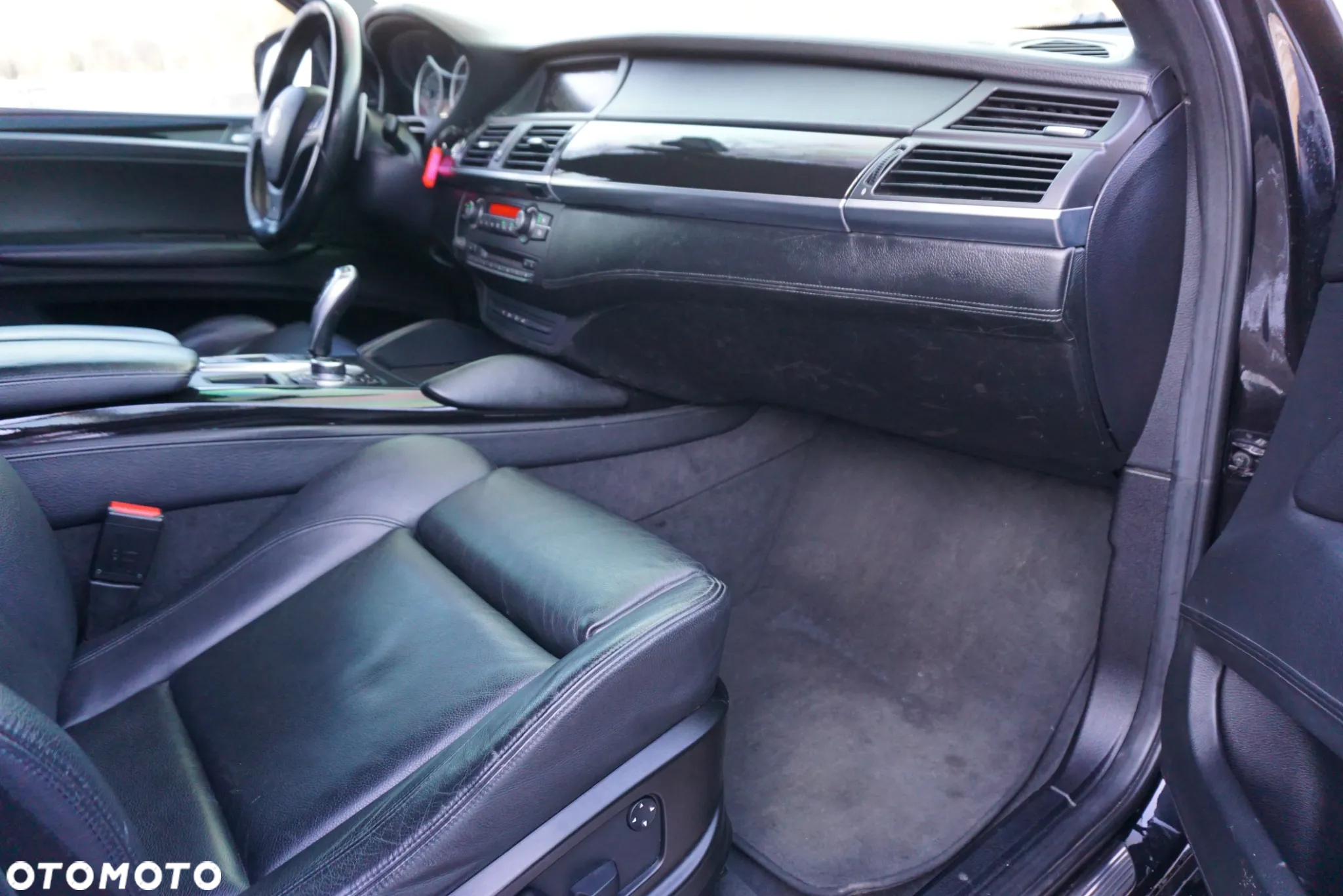BMW X6M Standard - 16