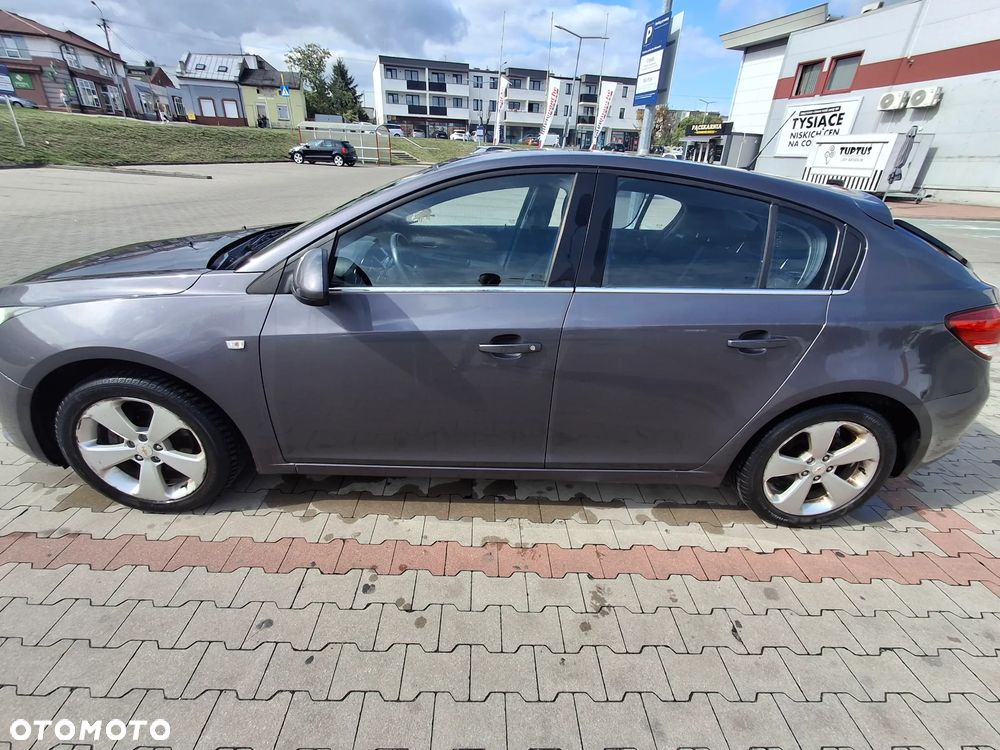 Chevrolet Cruze 1.8 LT+ - 14