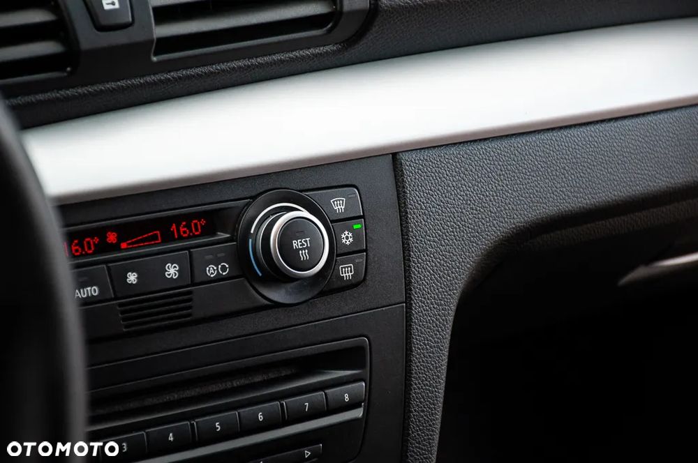 BMW Seria 1 116i - 18