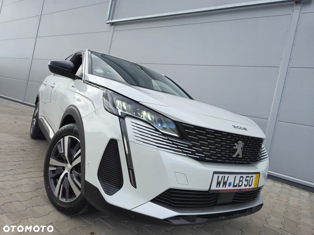 Peugeot 3008 1.6 PureTech Hybrid PHEV Allure Pack S&S EAT8 - 31