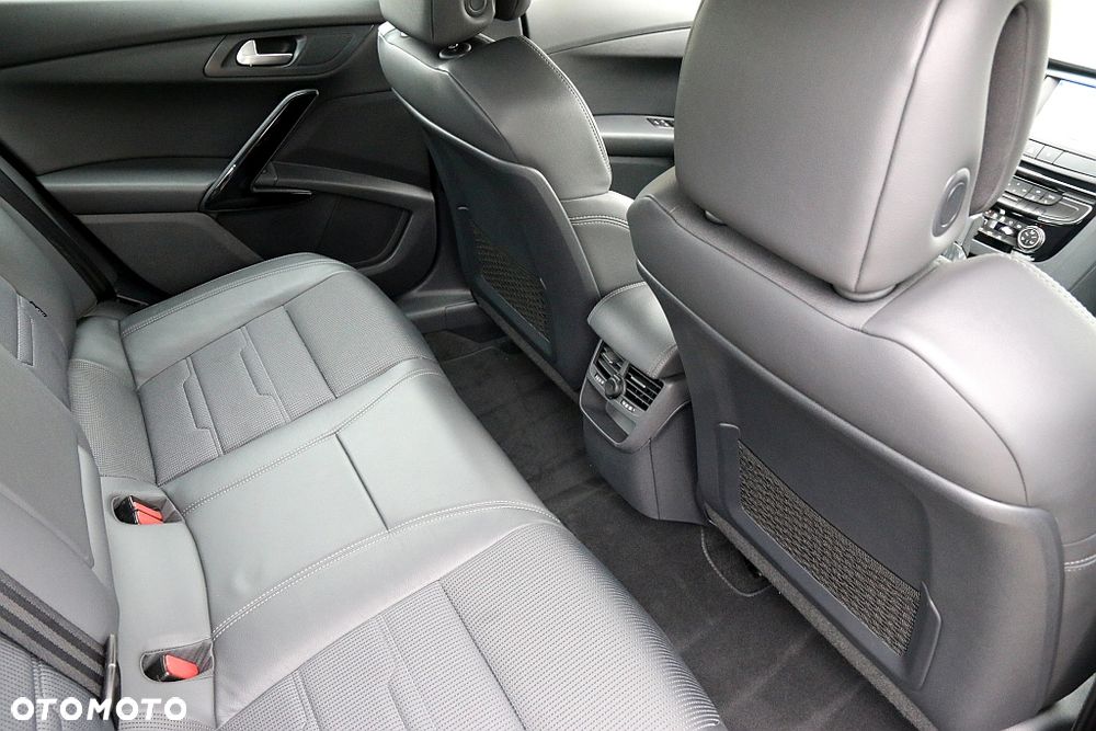 Peugeot 508 2.0 HDi Allure - 16