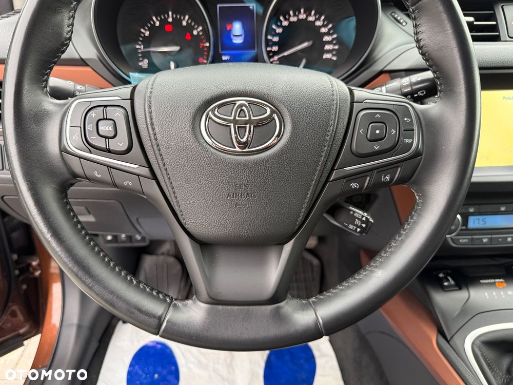 Toyota Avensis Touring Sports 1.8 Edition S+ - 30