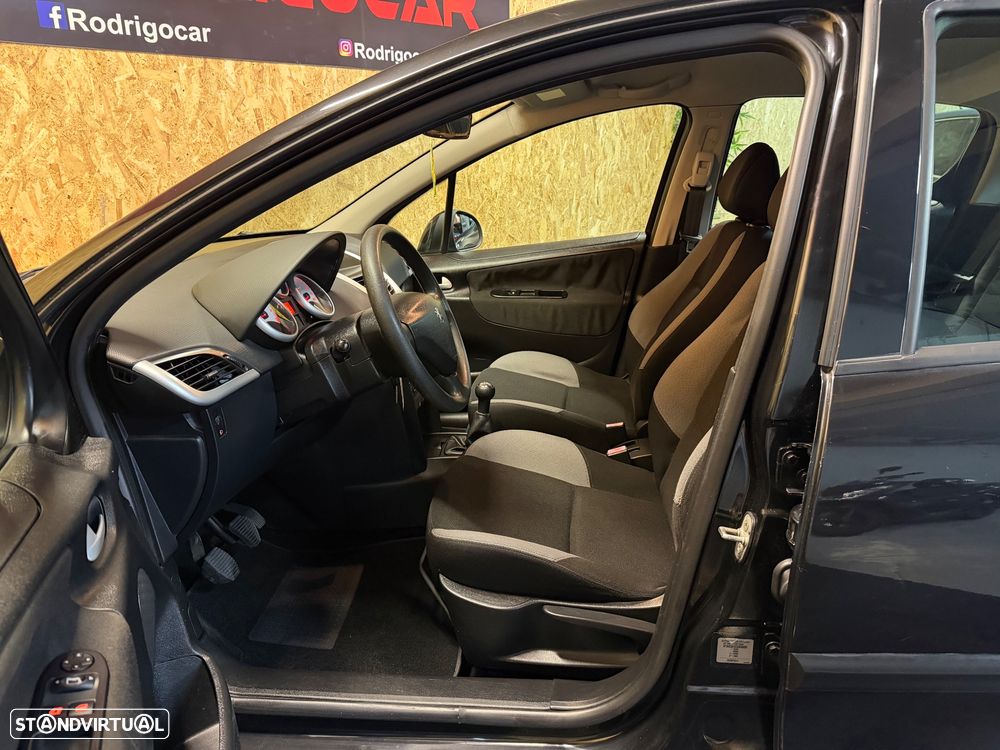 Peugeot 207 1.4 16V Active - 6