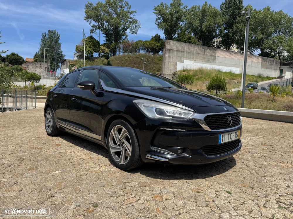 Citroën DS5 2.0 HDi Hy4 So Chic CMP6 88g - 2
