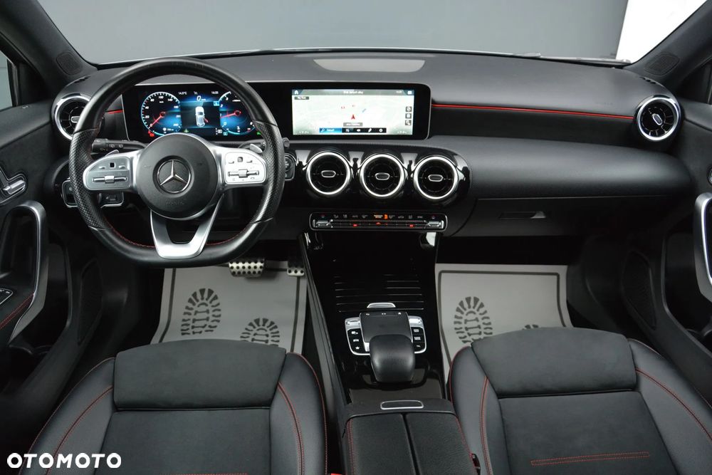 Mercedes-Benz Klasa A 180 7G-DCT AMG Line - 21