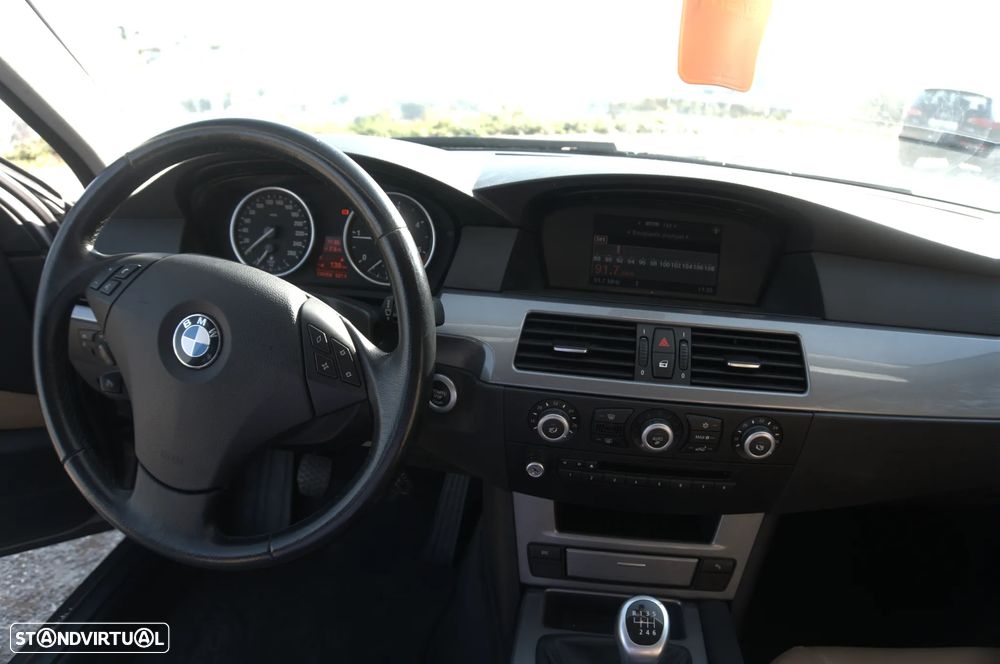 BMW 520 d Touring - 22