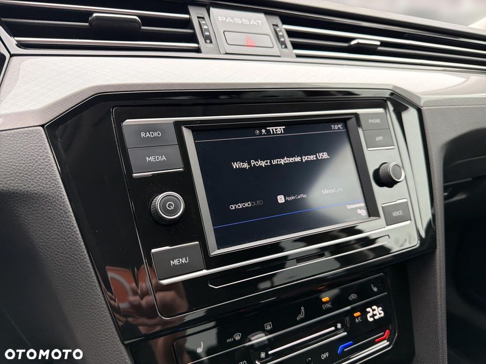 Volkswagen Passat 1.5 TSI EVO Business DSG - 30