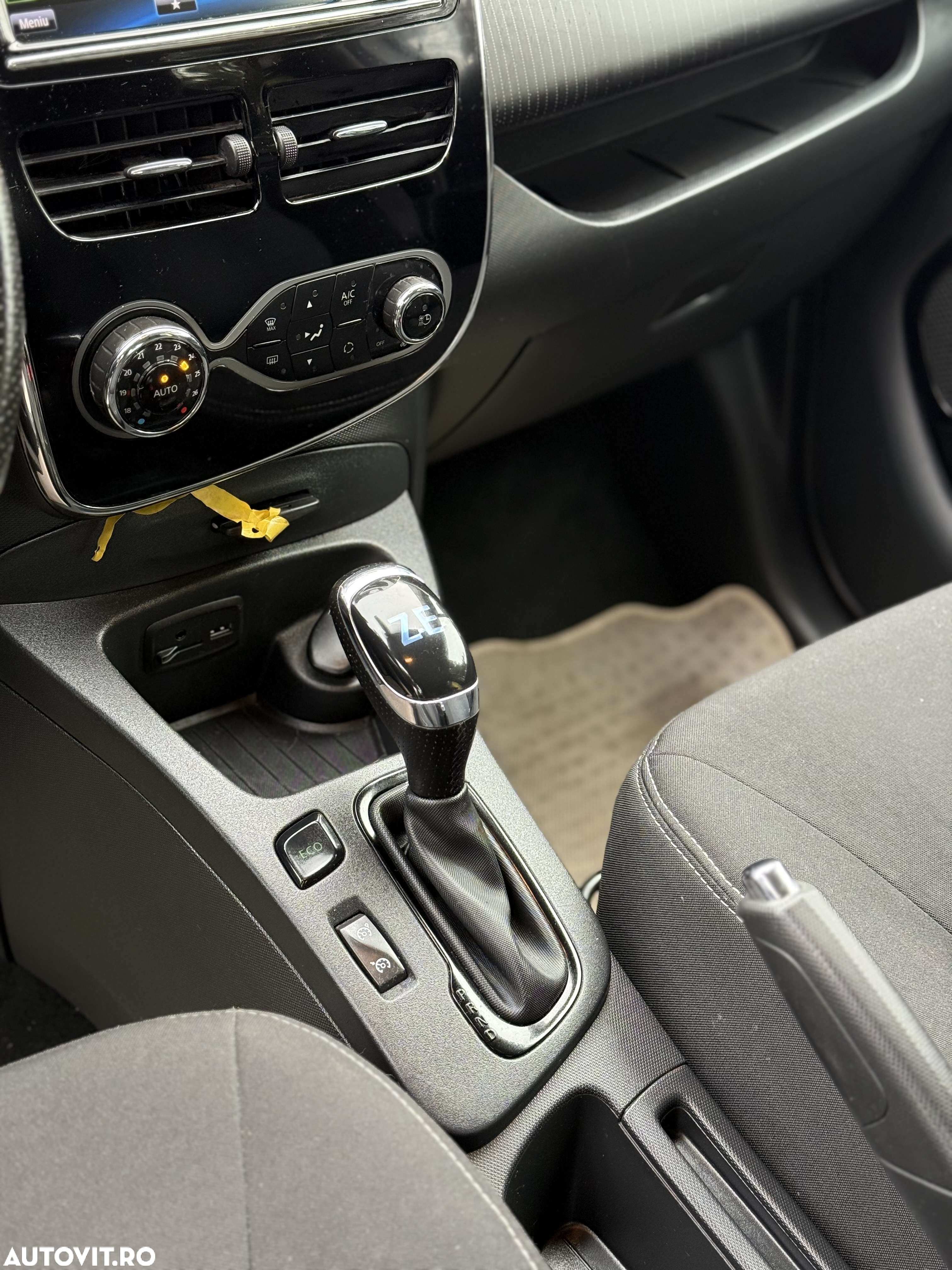 Renault ZOE EV 40 110hp Equilibre - 11