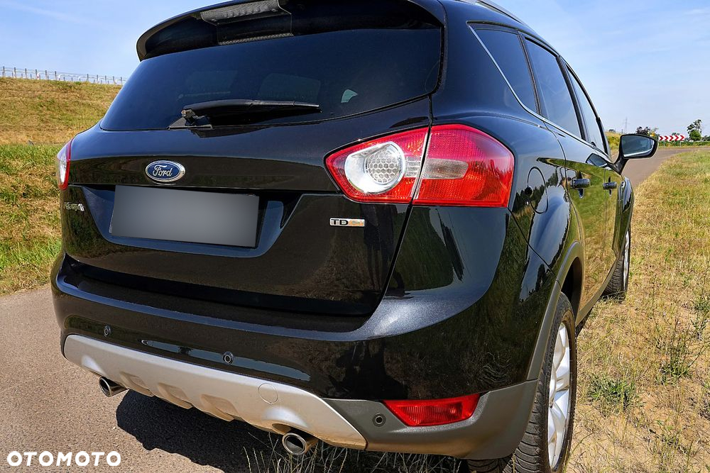 Ford Kuga 2.0 TDCi 4x4 Titanium - 12