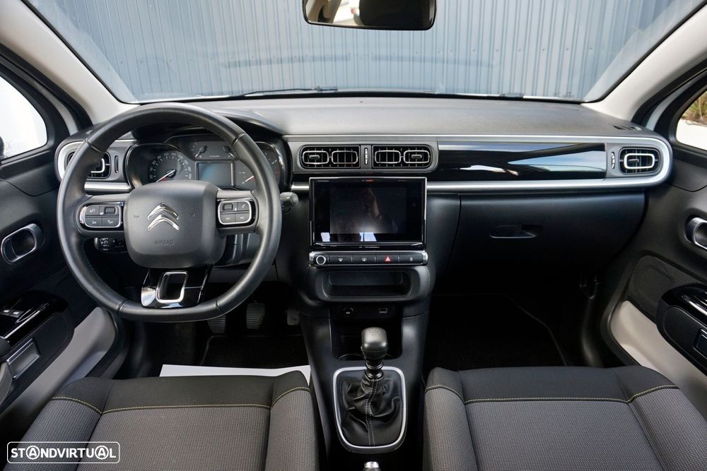 Citroën C3 1.2 PureTech Shine - 5
