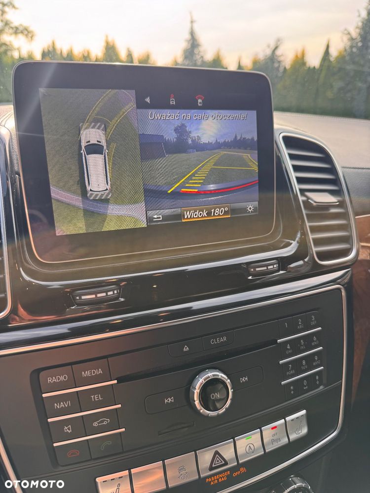 Mercedes-Benz GLS 400 4Matic 9G-TRONIC AMG Line - 26