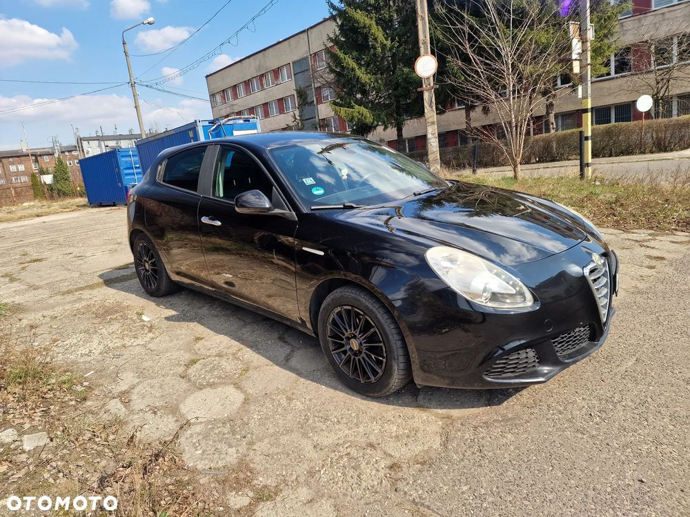 Alfa Romeo Giulietta - 2