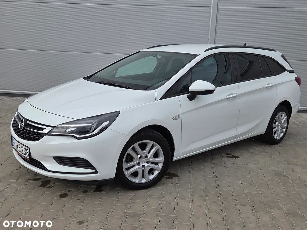 Opel Astra 1.6 CDTI Sports Tourer Active - 4