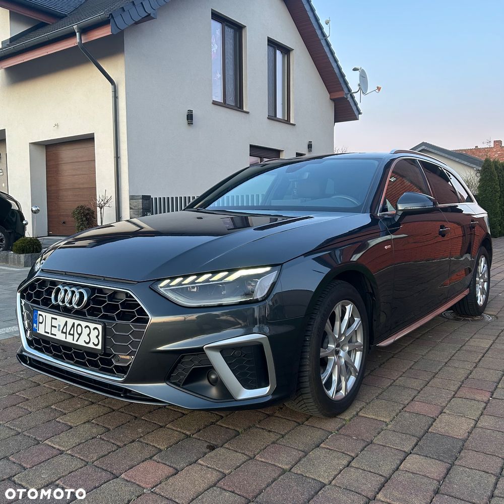 Audi A4 Avant 30 TDI S tronic S line - 1