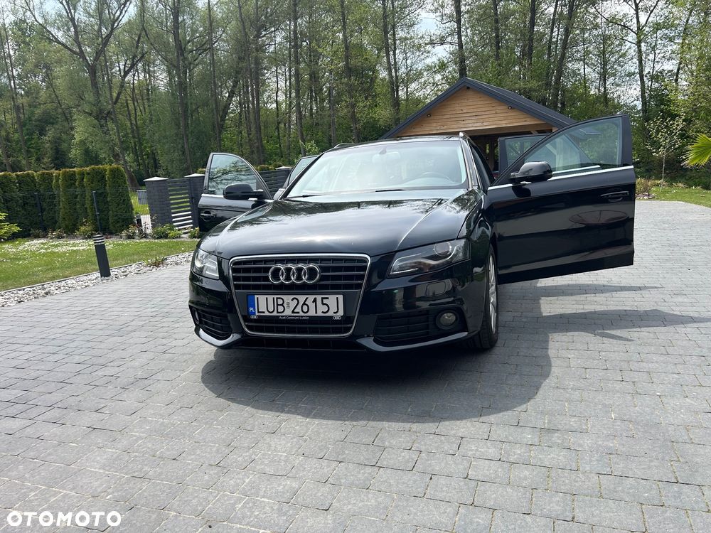 Audi A4 Avant 2.0 TDI - 9