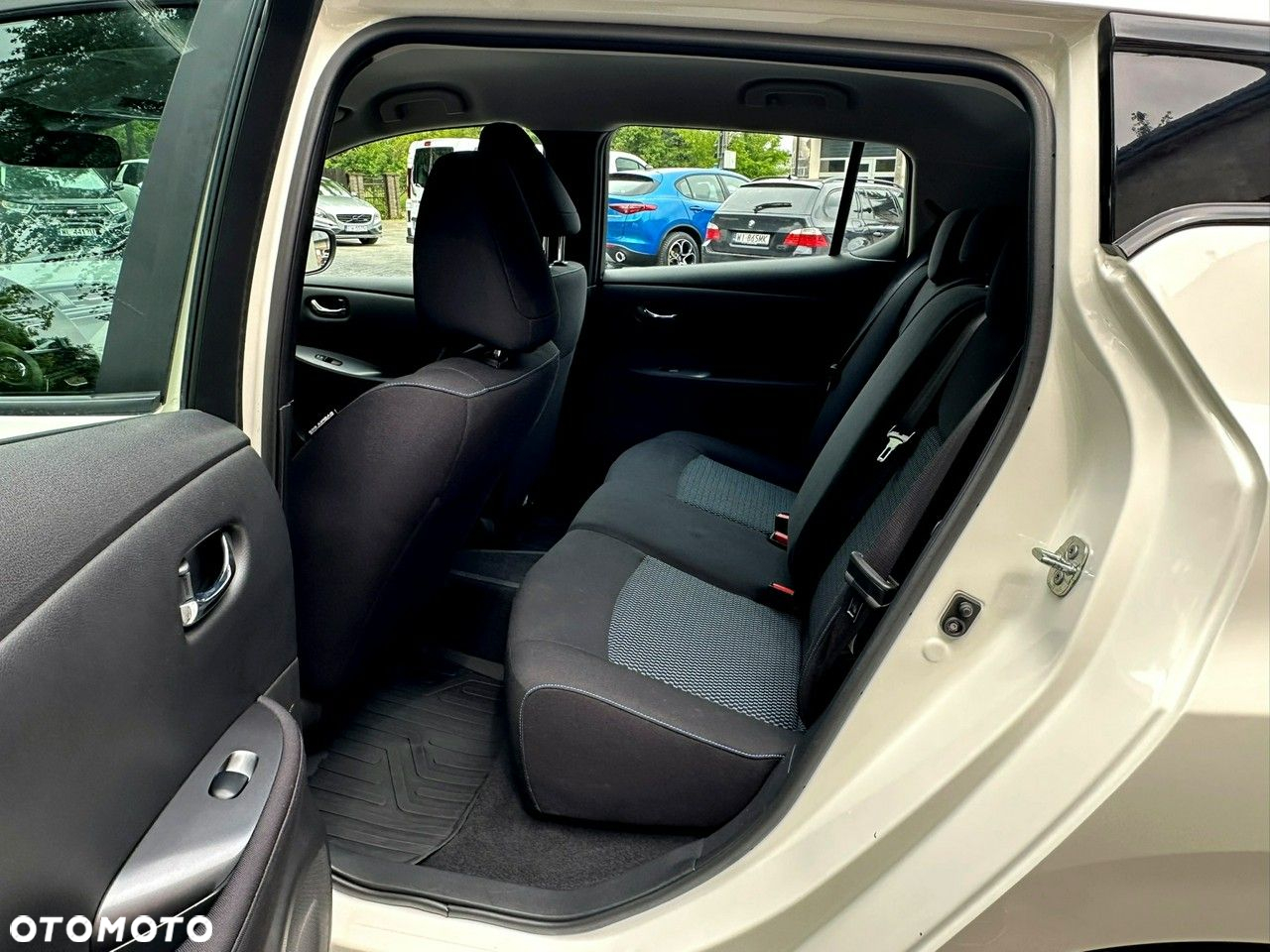 Nissan Leaf 40kWh Visia - 13