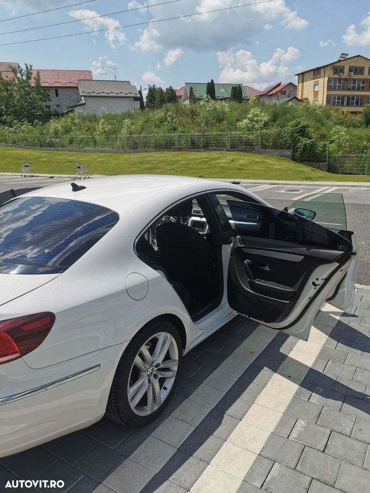 Volkswagen Passat CC - 21