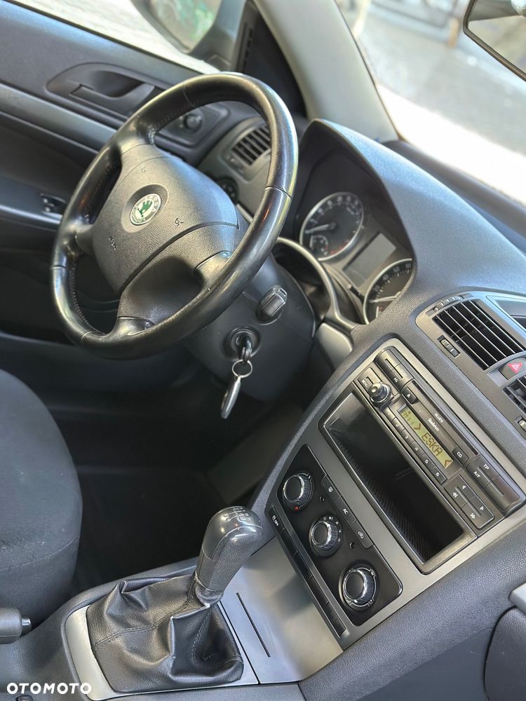 Skoda Octavia 1.6 TDI Ambition - 11