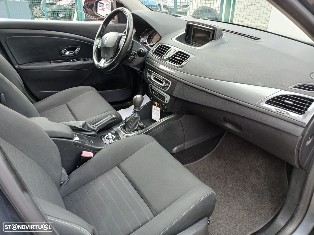 Renault Mégane Sport Tourer 1.5 dCi Limited - 21