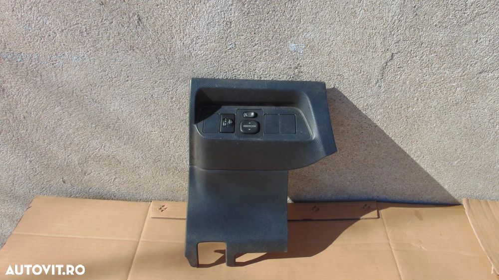 Buton oglinzi electrice Toyota Auris an 2008 cod 183640 - 1